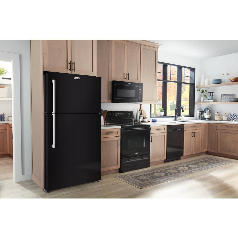 30-Inch Wide Top-Freezer Refrigerator with Garage Mode—19 Cu. Ft.