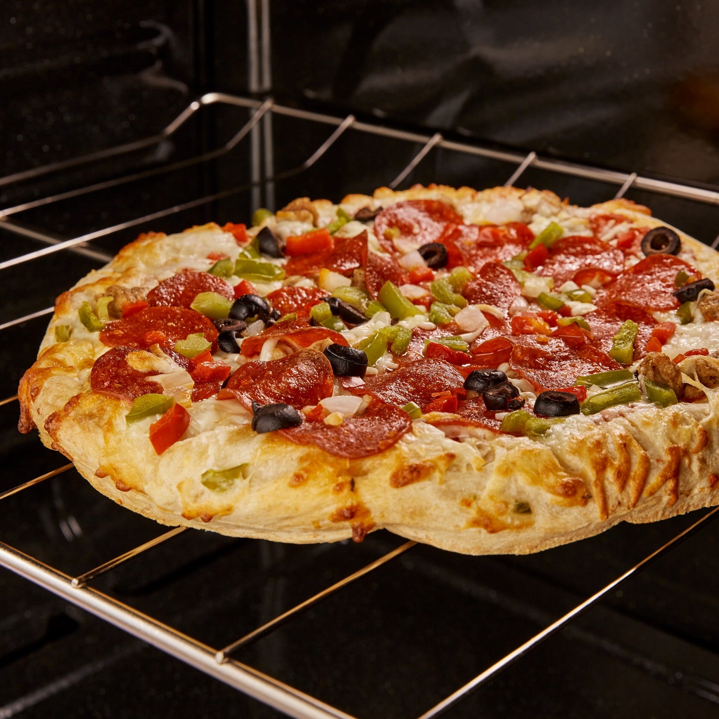 5.1 Cu. Ft. Freestanding Gas Range with Edge to Edge Cooktop