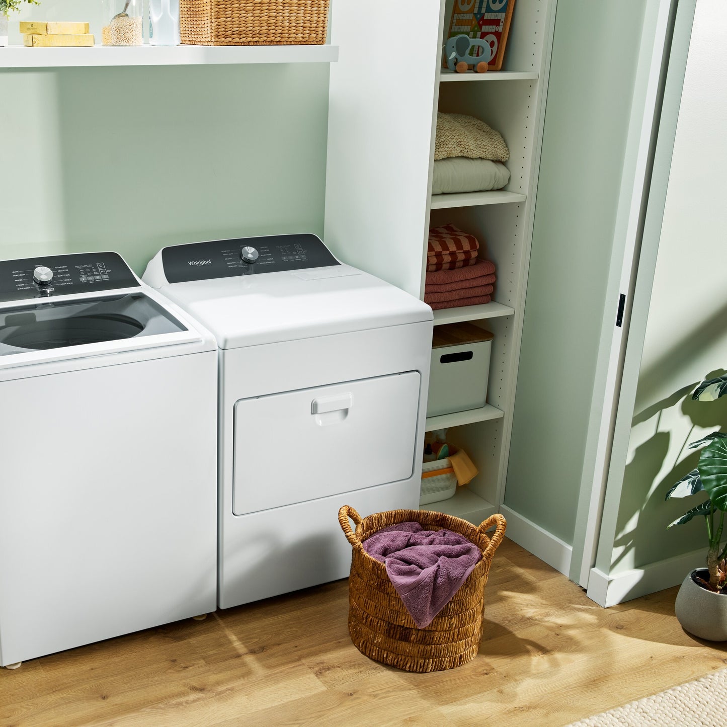 4.5 Cu. Ft. Top Load Agitator Washer with Built-In Faucet