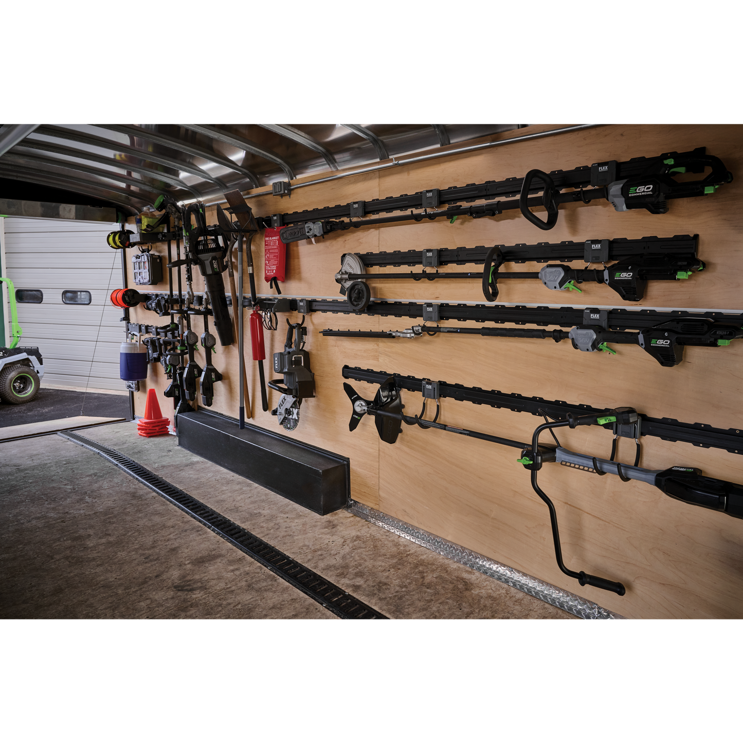 FLEX TRACK LOCK™ Long Shelf
