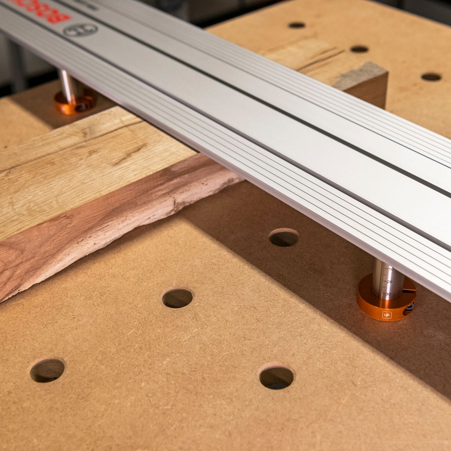 UJK Dogs with Guide Rail Attachment Bosch/Mafell2