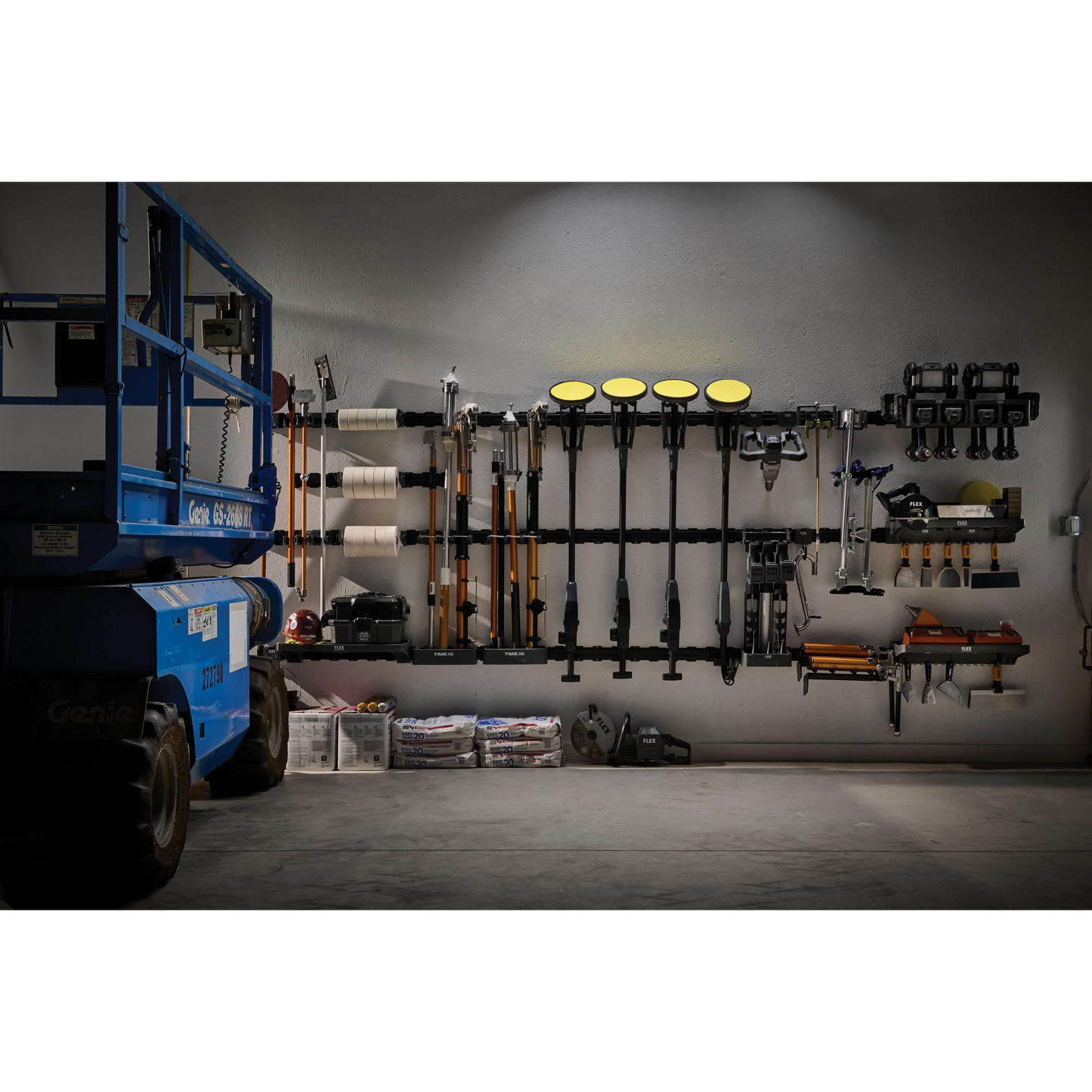FLEX TRACK LOCK™ Screwdriver Rack