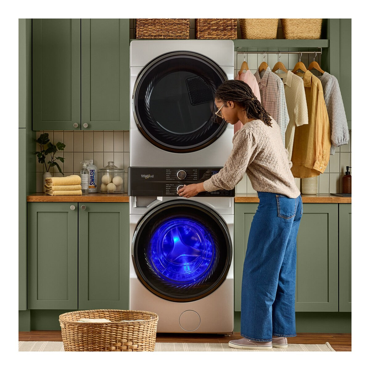 Smart ENERGY STAR® Front Load Laundry Tower with UV Clean Technology & FreshFlowTM Vent System 4.5 cu. ft. Washer & 7.4 cu. ft. Gas Dryer