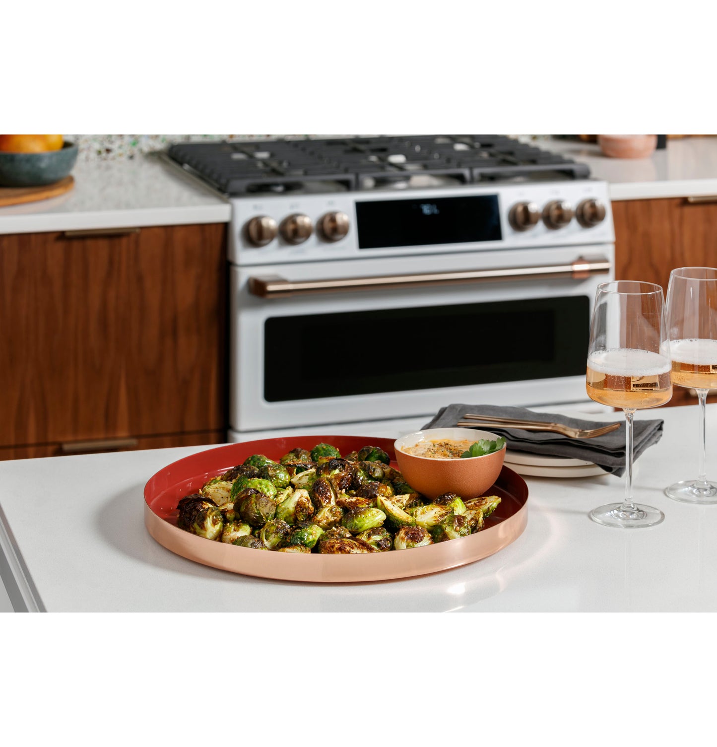 CAFÉ™ 30" Smart Slide-In, Front-Control, Dual-Fuel, Double-Oven Range with Convection