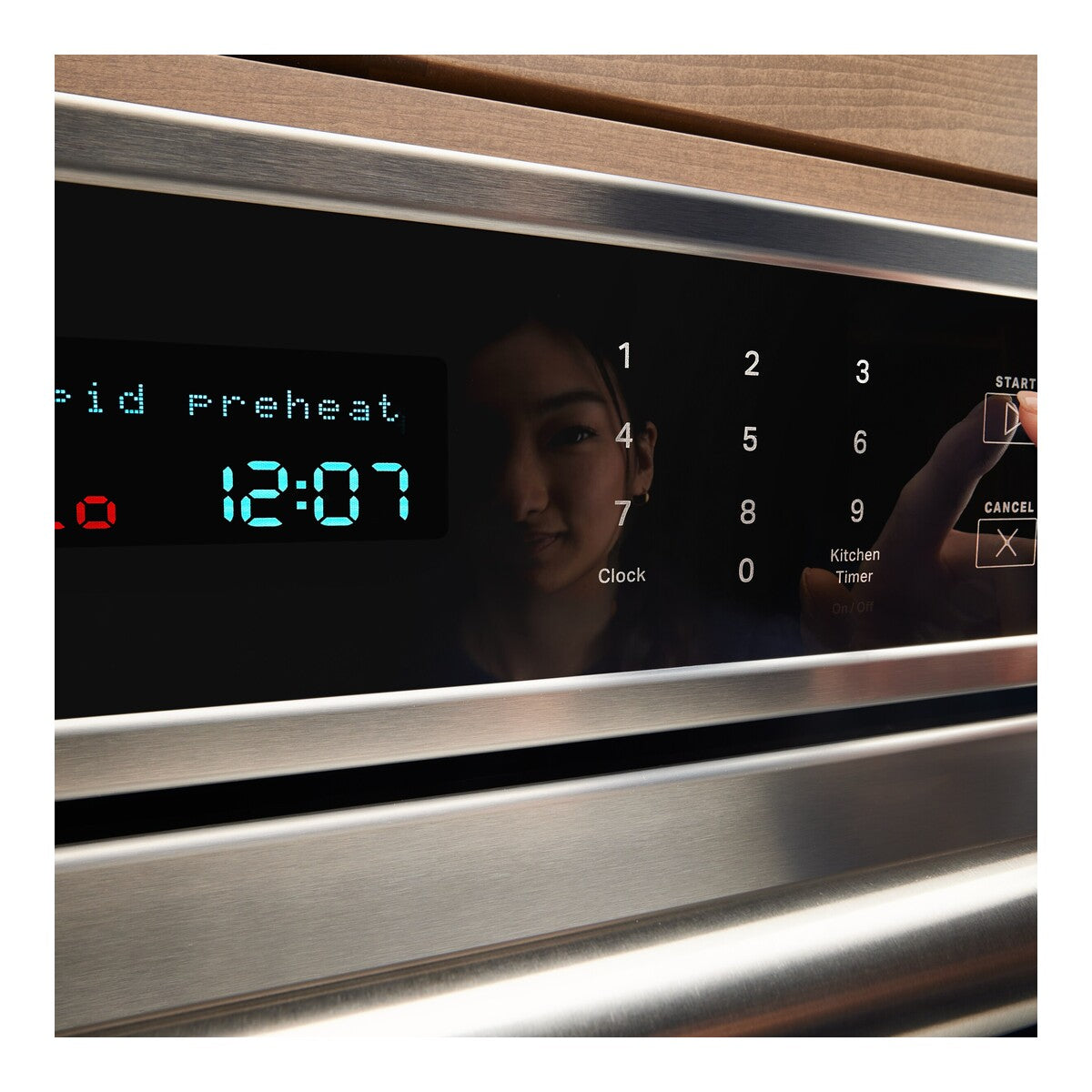 30-inch Single Wall Oven with Air Fry and Basket - 5.0 cu. ft.