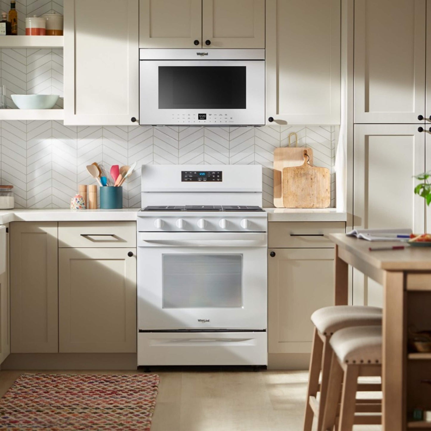 Air Fry Over- the-Range Oven with Flush Built-in Design
