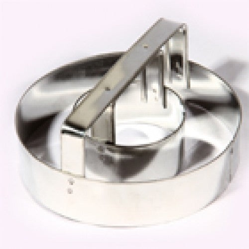 Stainless steel circular cutter with handle designed for cutting dough in baking and kitchen tasks