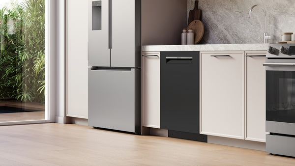 300 Series, Dishwasher, 24'', Black