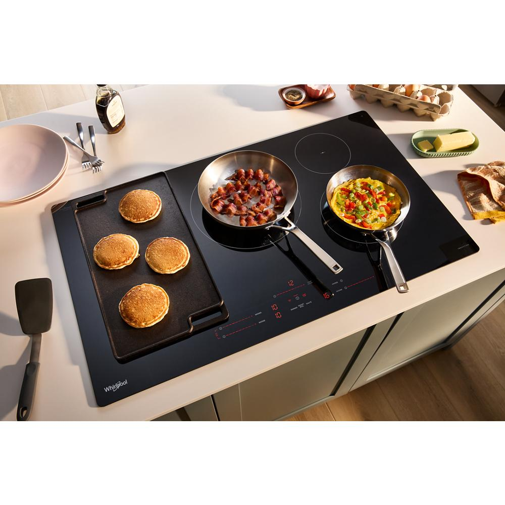 36" Intelligent Induction Cooktop with Temp Cook™ Technology and WipeClean™ Coating