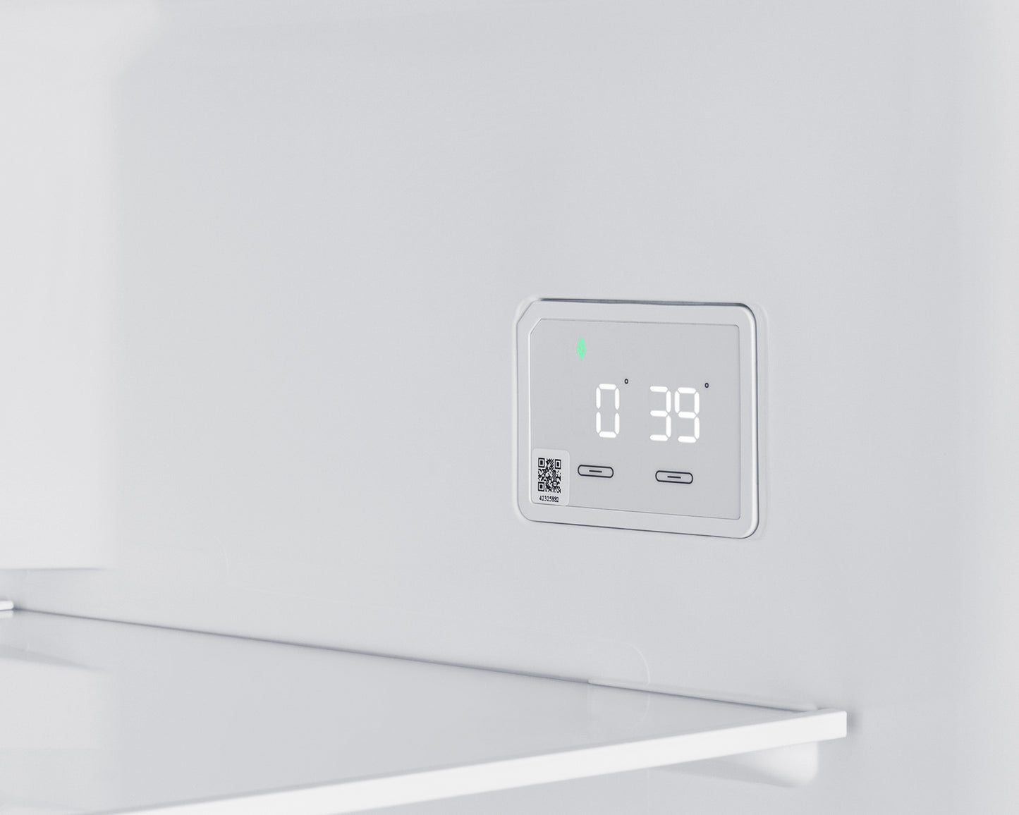 28" Wide Top-Mount Refrigerator-Freezer
