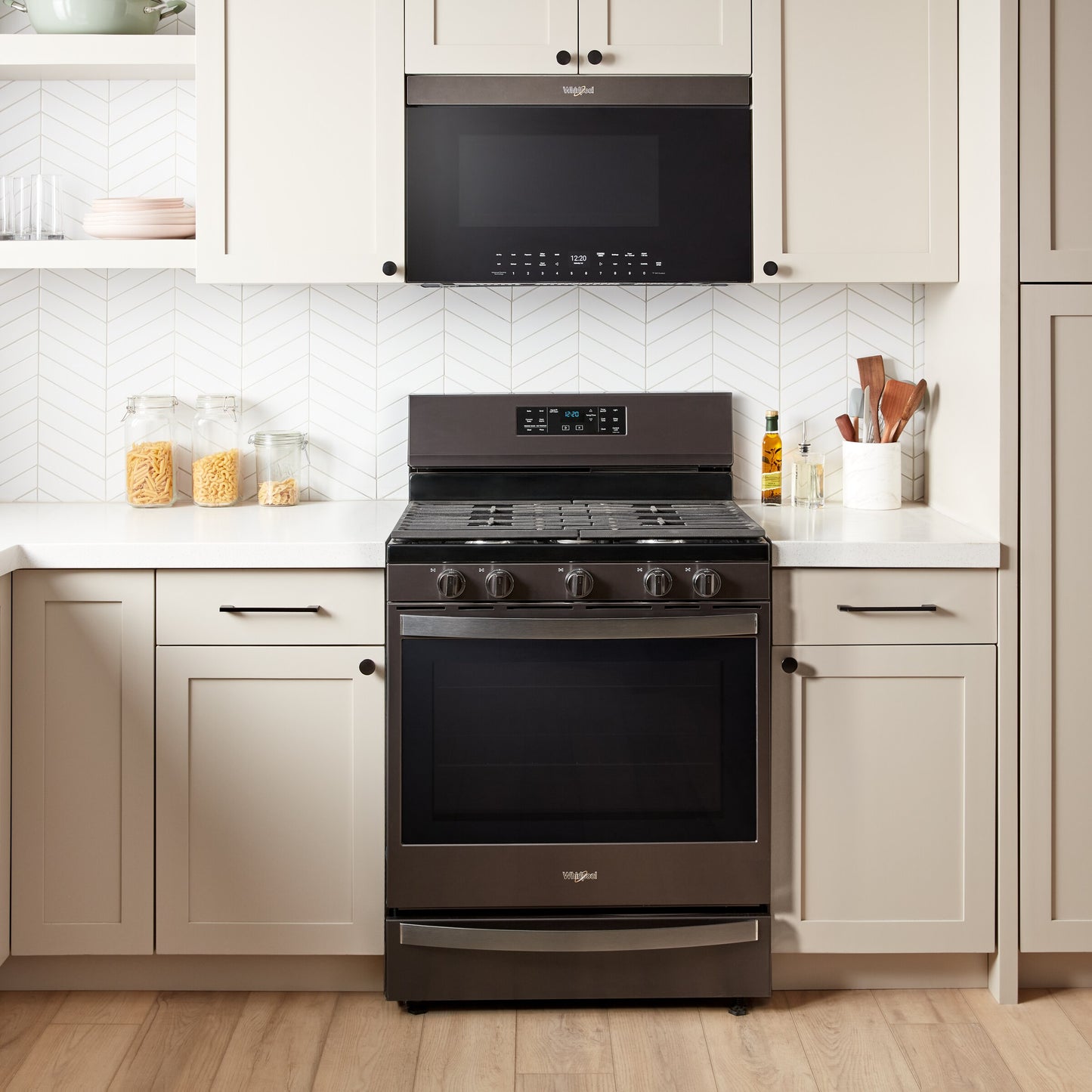 Air Fry Over-the-Range Microwave with Advanced Sensing Technology