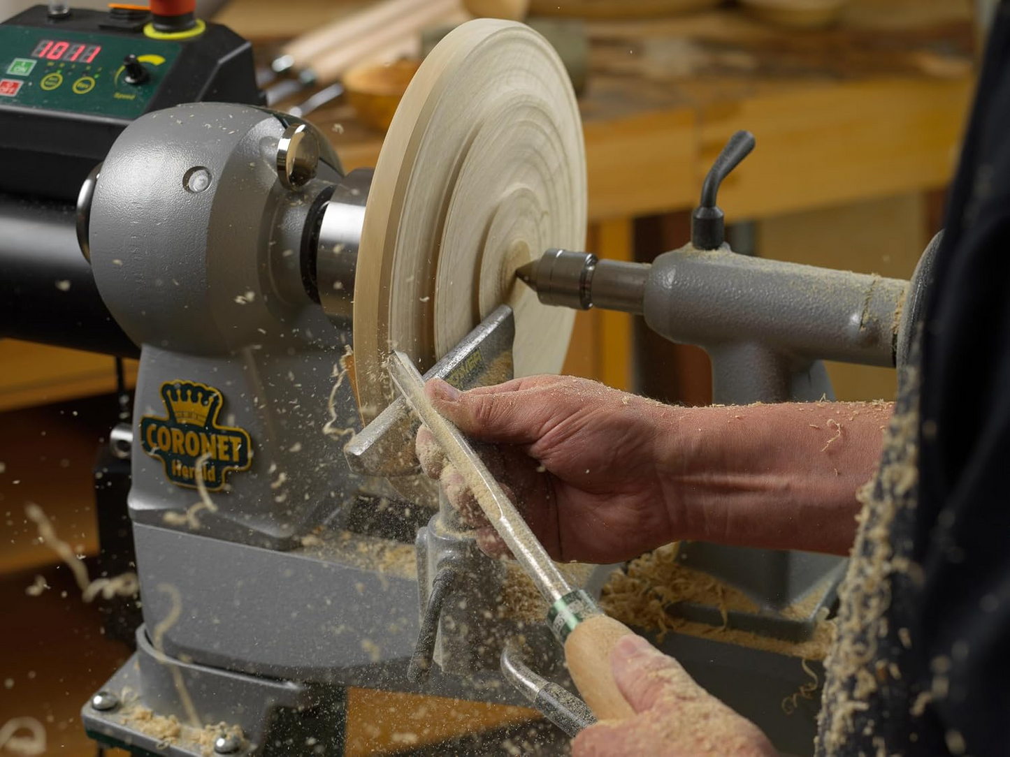 Record Power Coronet Herald 14" Heavy-Duty Swivel-Head Cast Iron Variable Speed Lathe