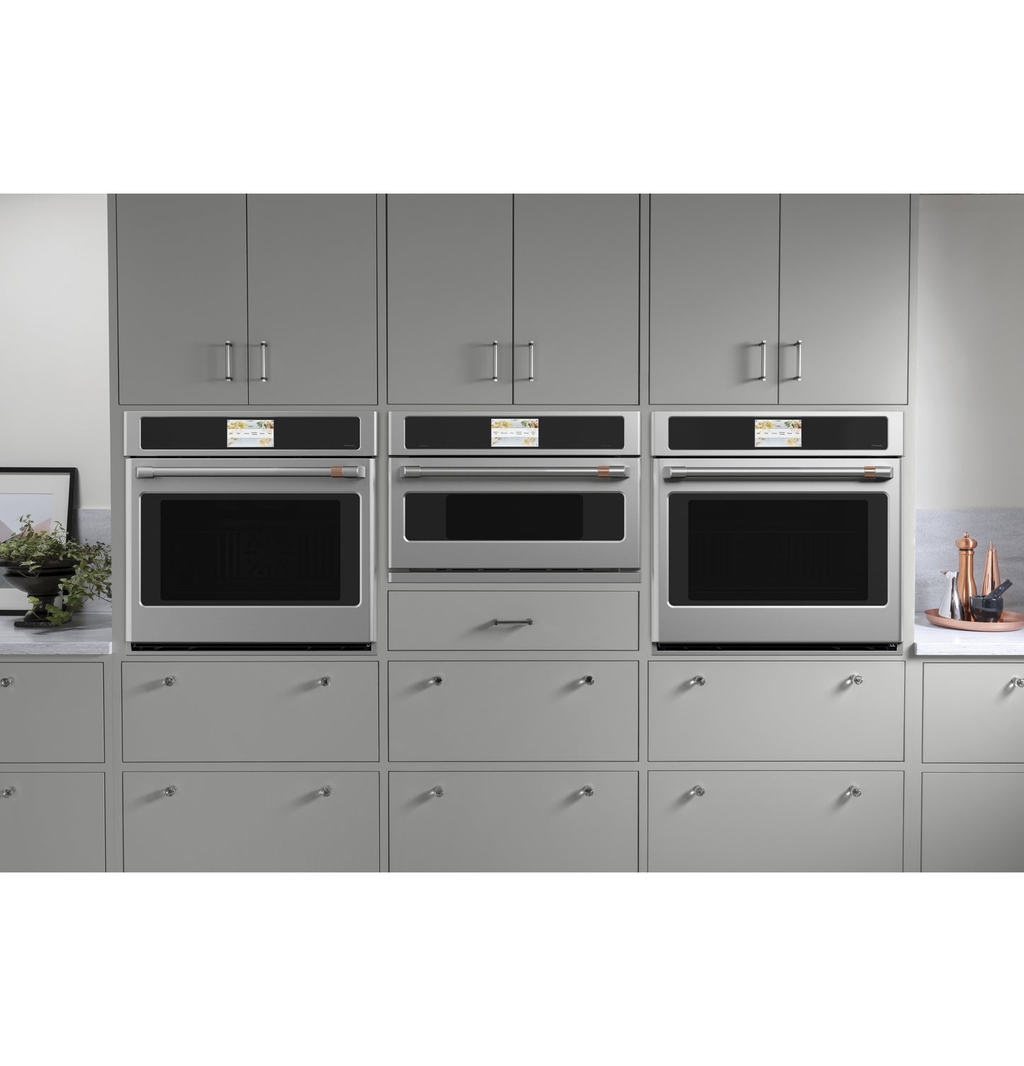 CAFÉ™ 27" Custom Speed Cook Oven with 120V Advantium® Technology