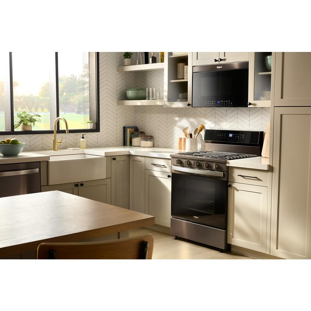 30-inch Smart Gas Range with Air Cooking Technology, No Preheat Air Fry, Steam/Self Clean and High Speed Preheat
