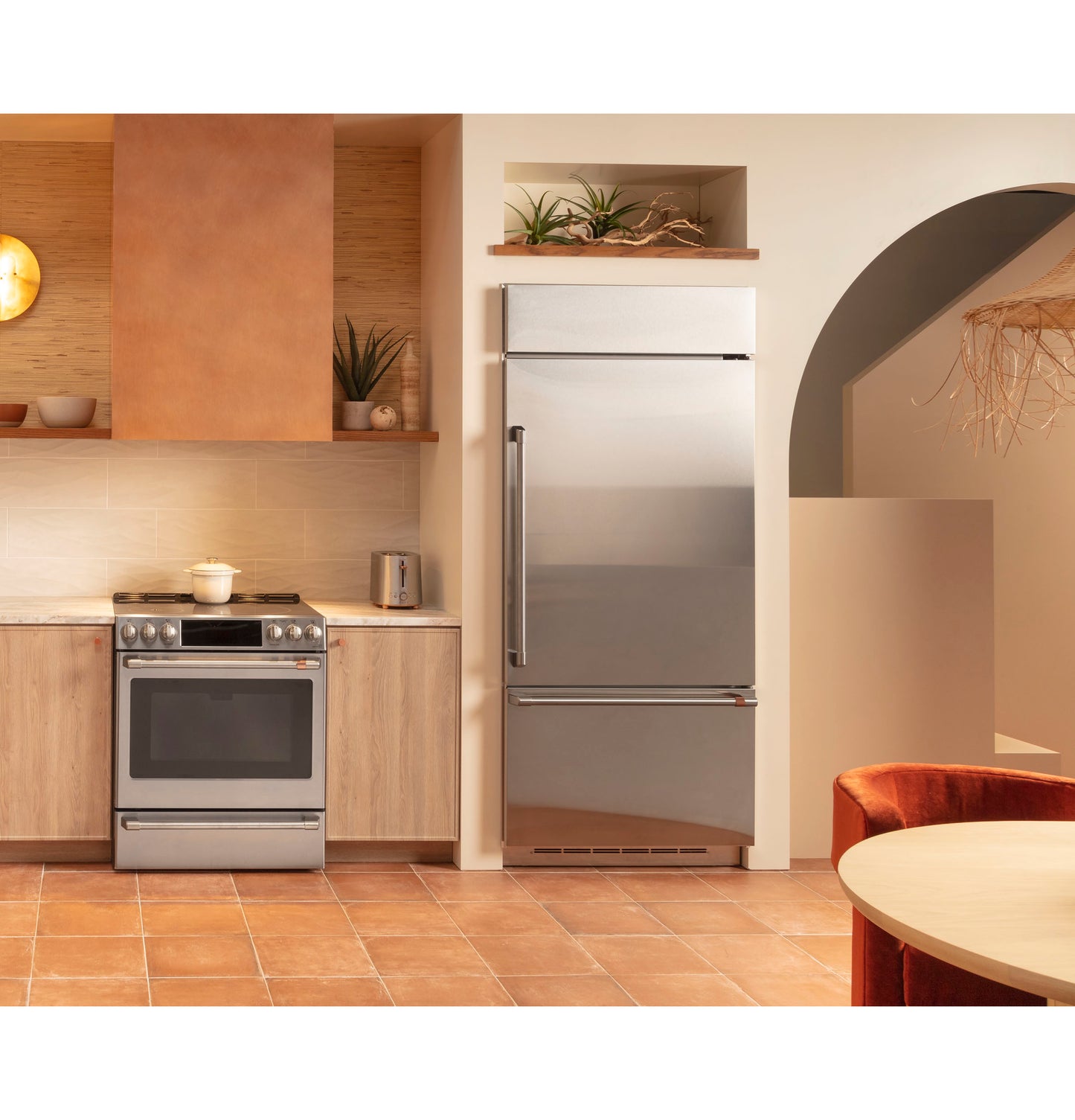 CAFÉ™ 30" Smart Slide-In, Front-Control, Induction and Convection Range with In-Oven Camera