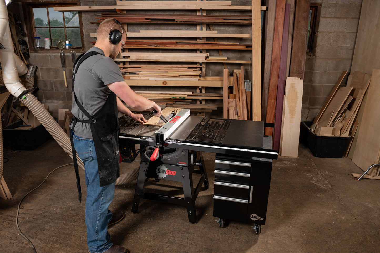 SawStop 10" 120V Contractor Saw