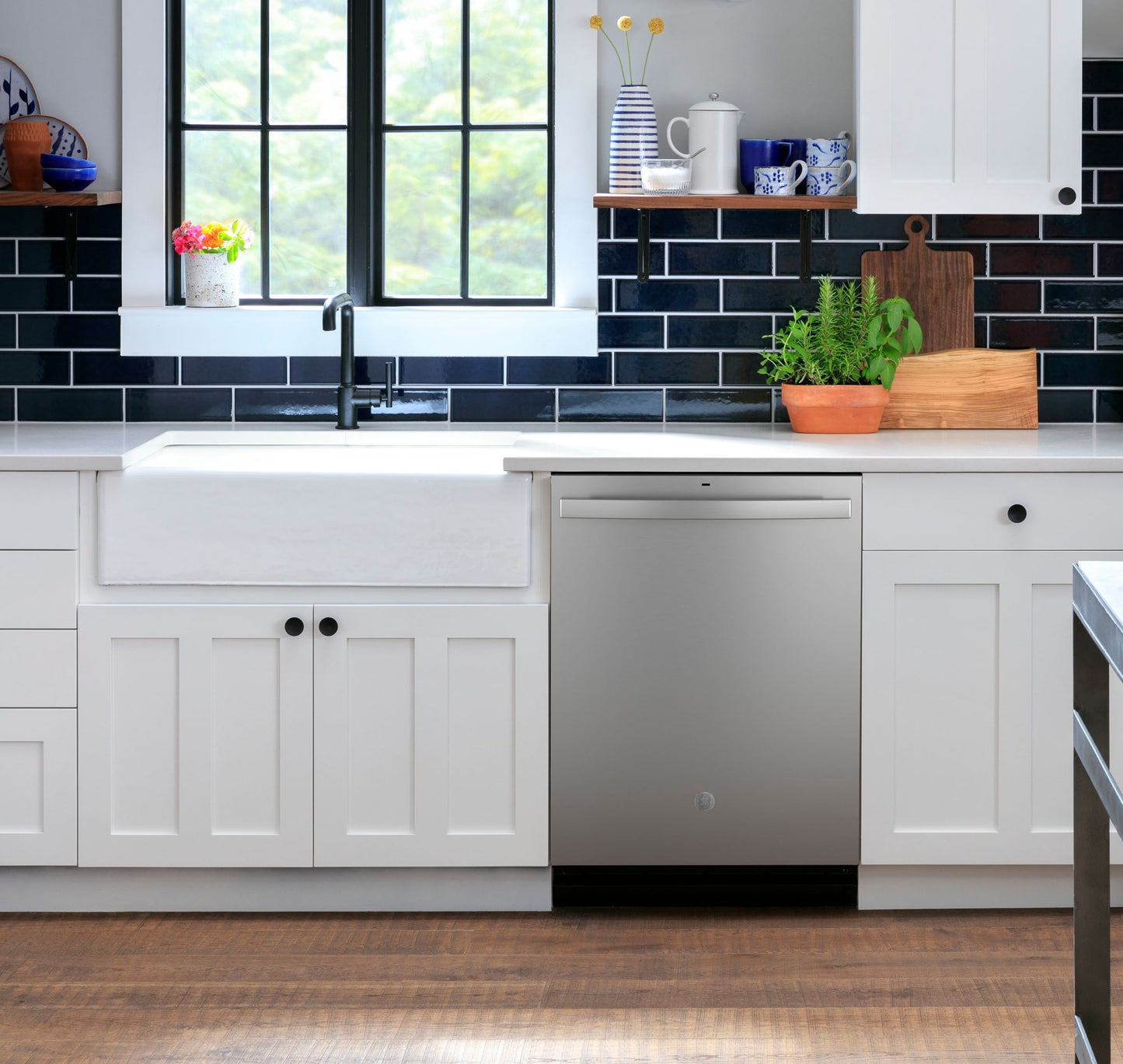 GE® ENERGY STAR® Top Control Hybrid Tub Dishwasher with Third Rack, Bottle Jets, Dry Boost & 50 dBA