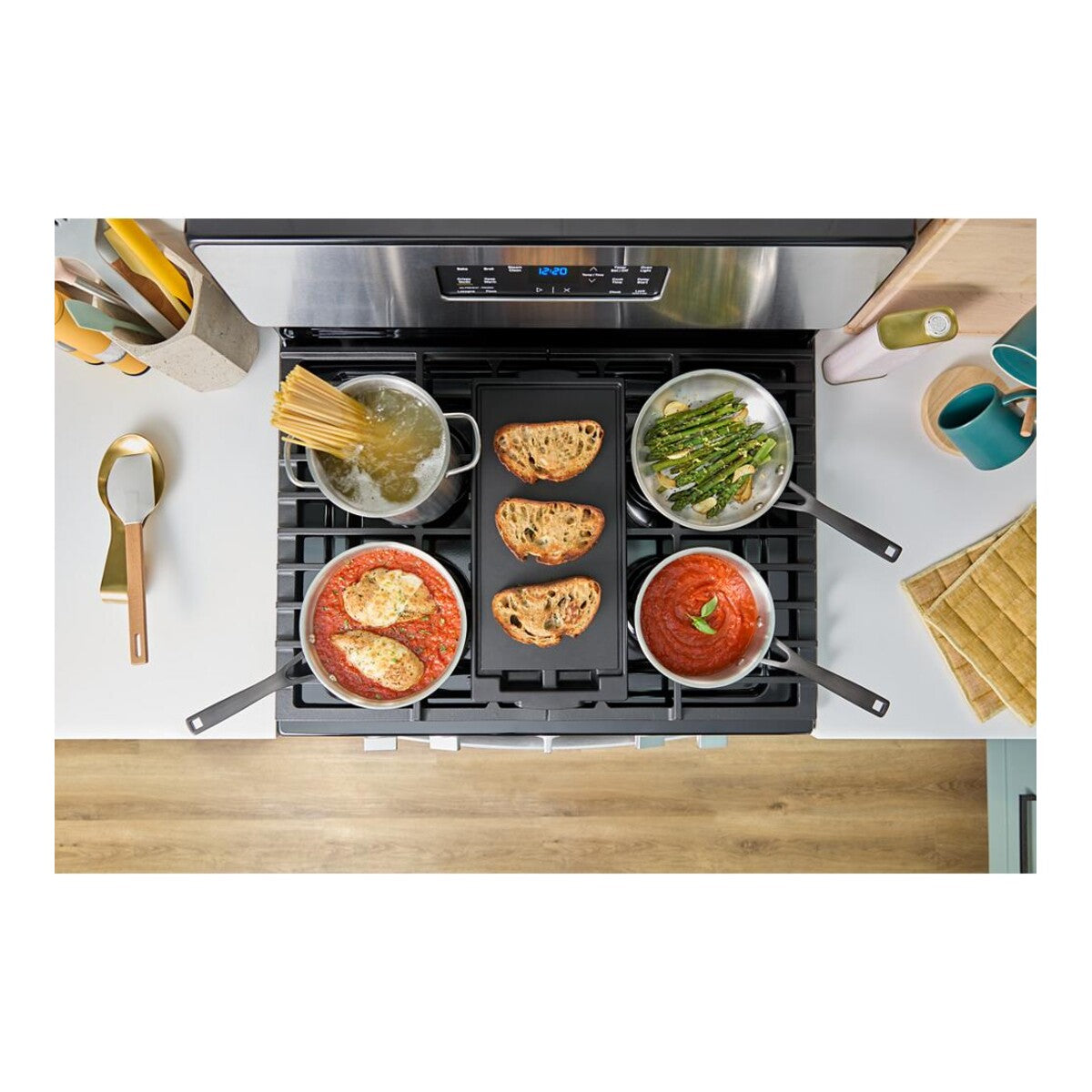 30-inch Gas Range with Crispy Mode and Griddle Zone