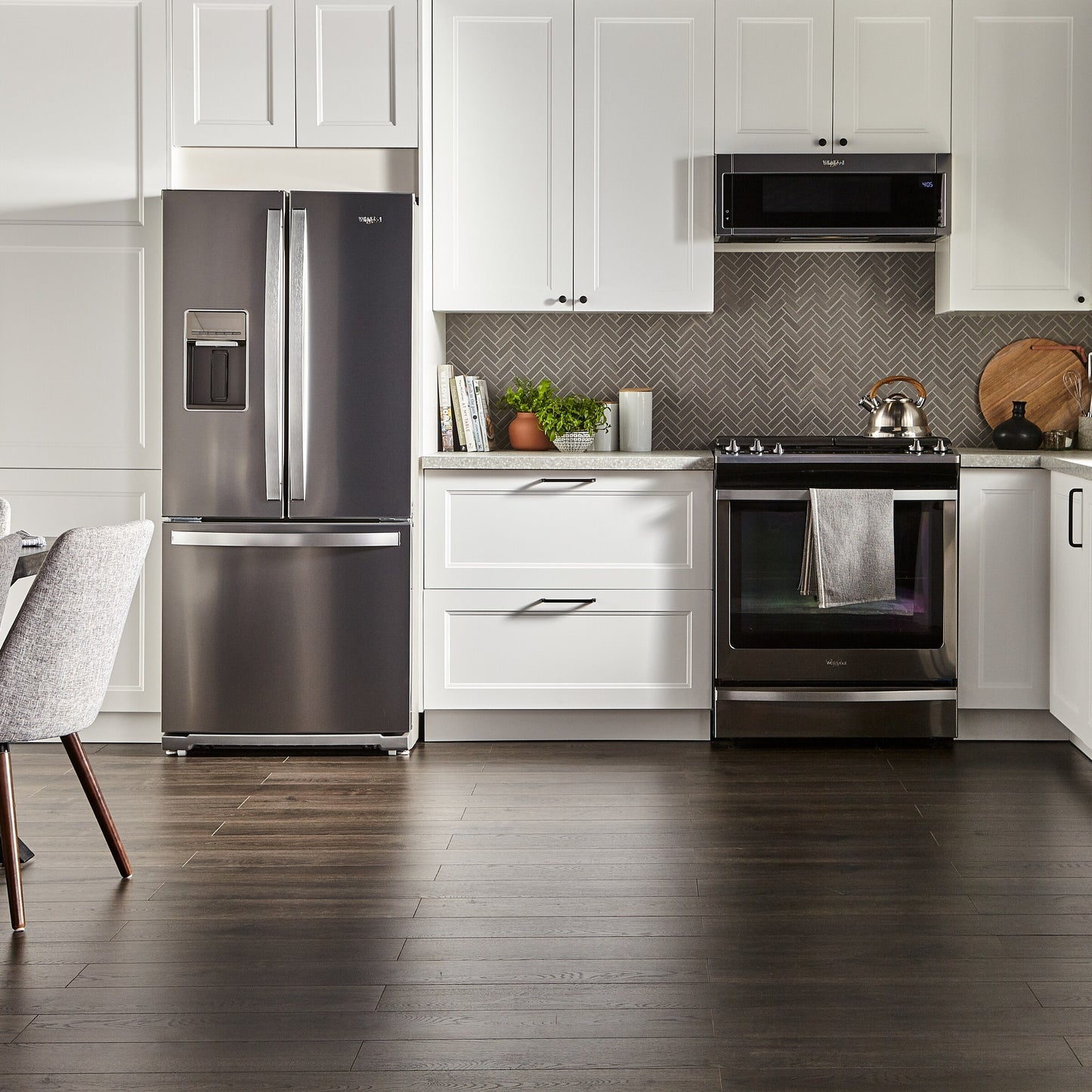 30-inch Wide French Door Refrigerator - 20 cu. ft.