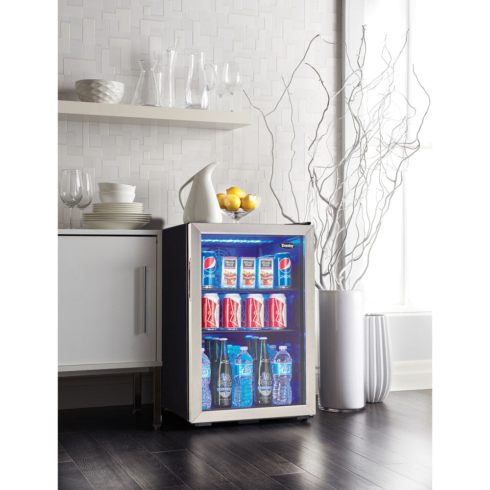2.6 CuFt. Beverage Center,Tempered Glass Door,Free Standing Application