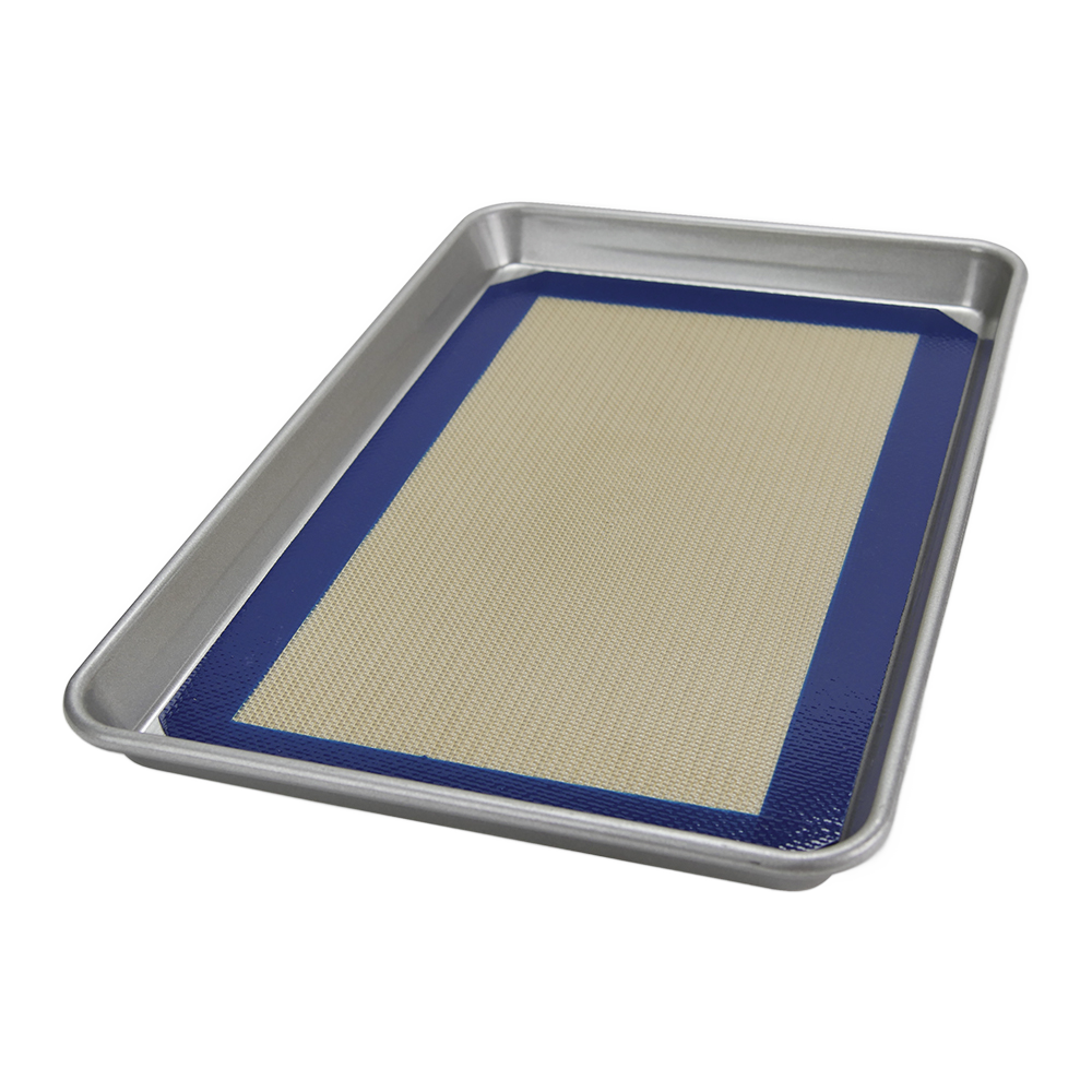 USA PAN XL Sheet Non-Stick Cooling Rack, 20 x 14 in.