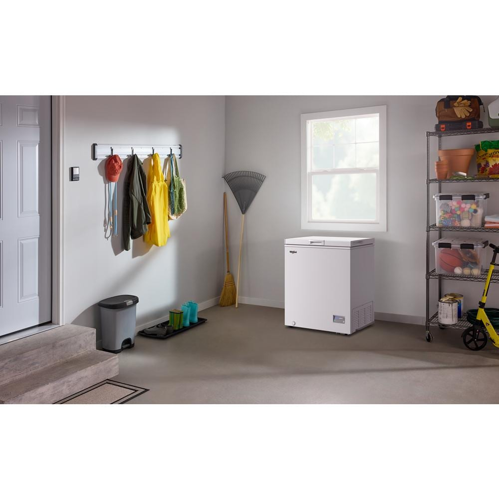 Whirlpool® 5 cu. ft. Chest Freezer with 1 Storage Basket