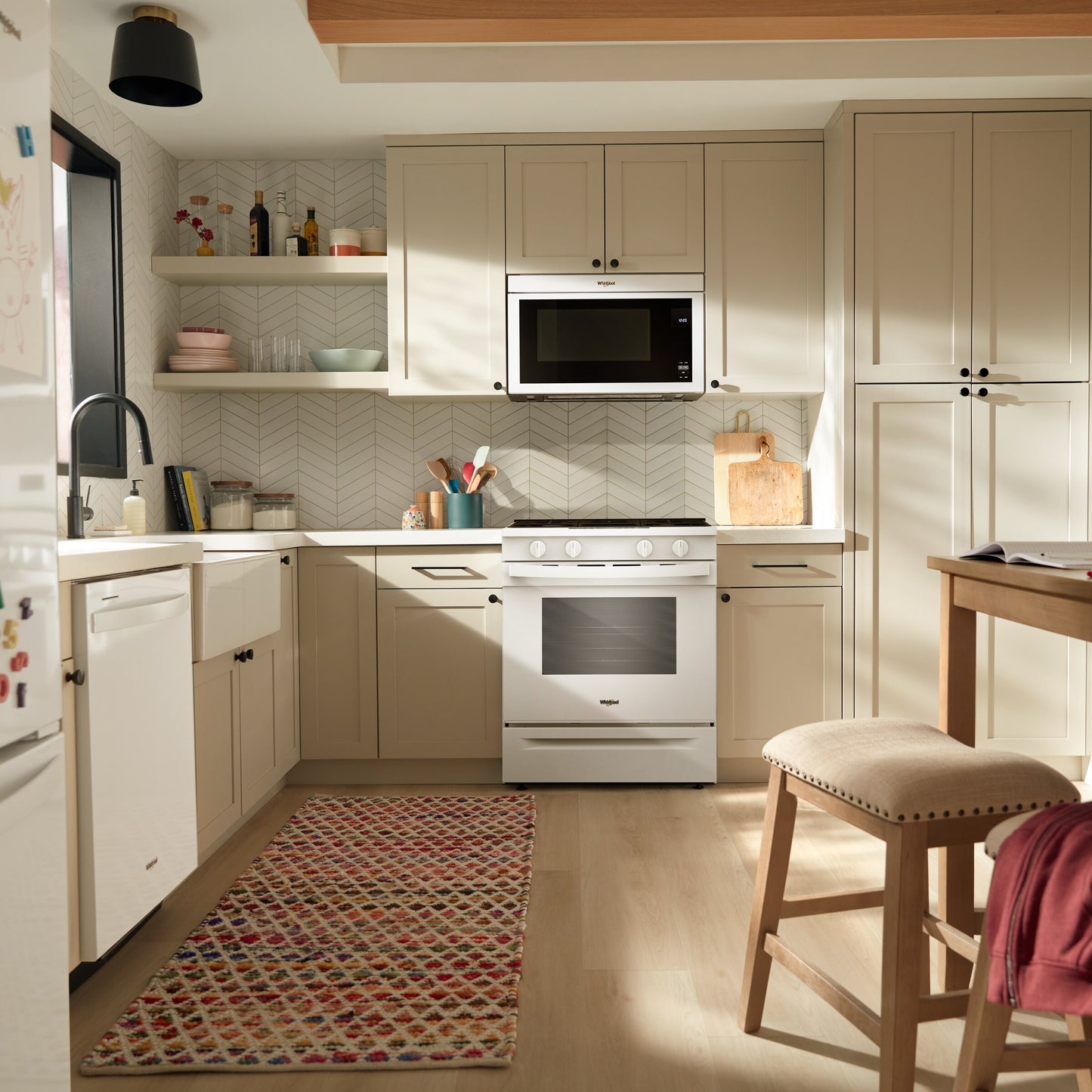 30-inch Gas Range with No Preheat Mode and Slow Cook