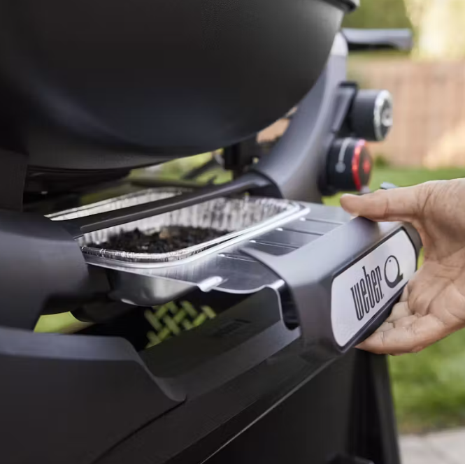 Weber Q 2800N+ Gas Grill with Stand, Liquid Propane