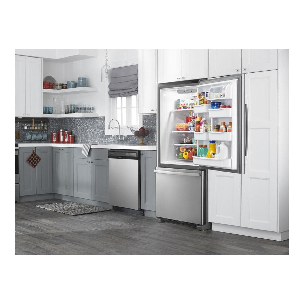 29-inch Wide Bottom-Freezer Refrigerator with EasyFreezer™ Pull-Out Drawer -- 18 cu. ft. Capacity