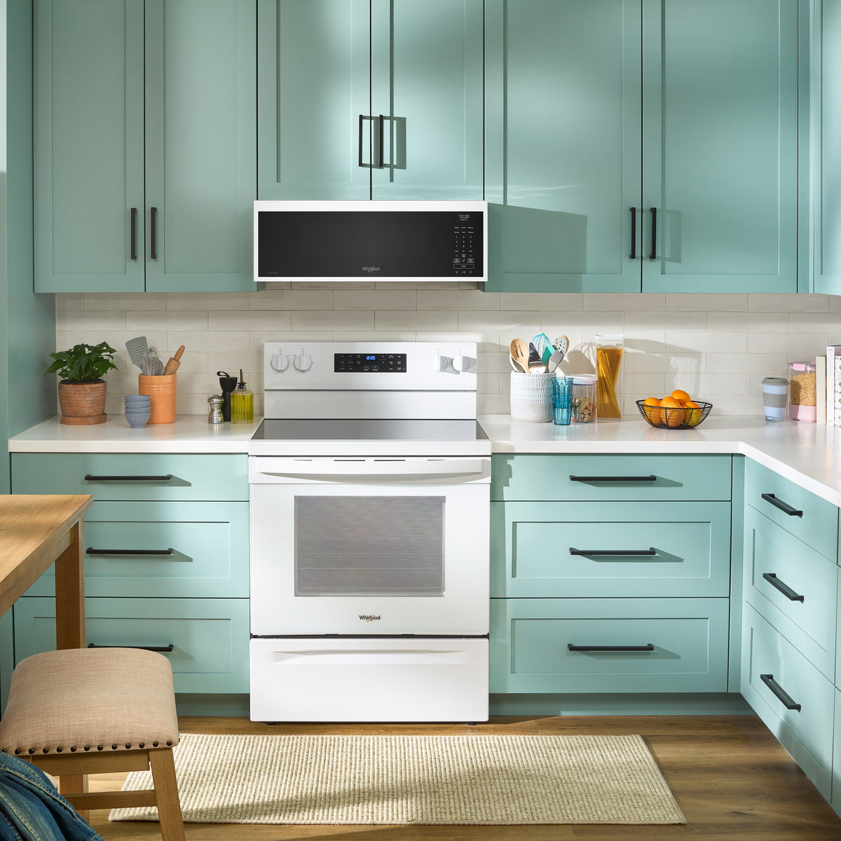 1.1 cu. ft. Smart Low Profile Microwave Hood Combination with 450 CRM 4-Speed Venting