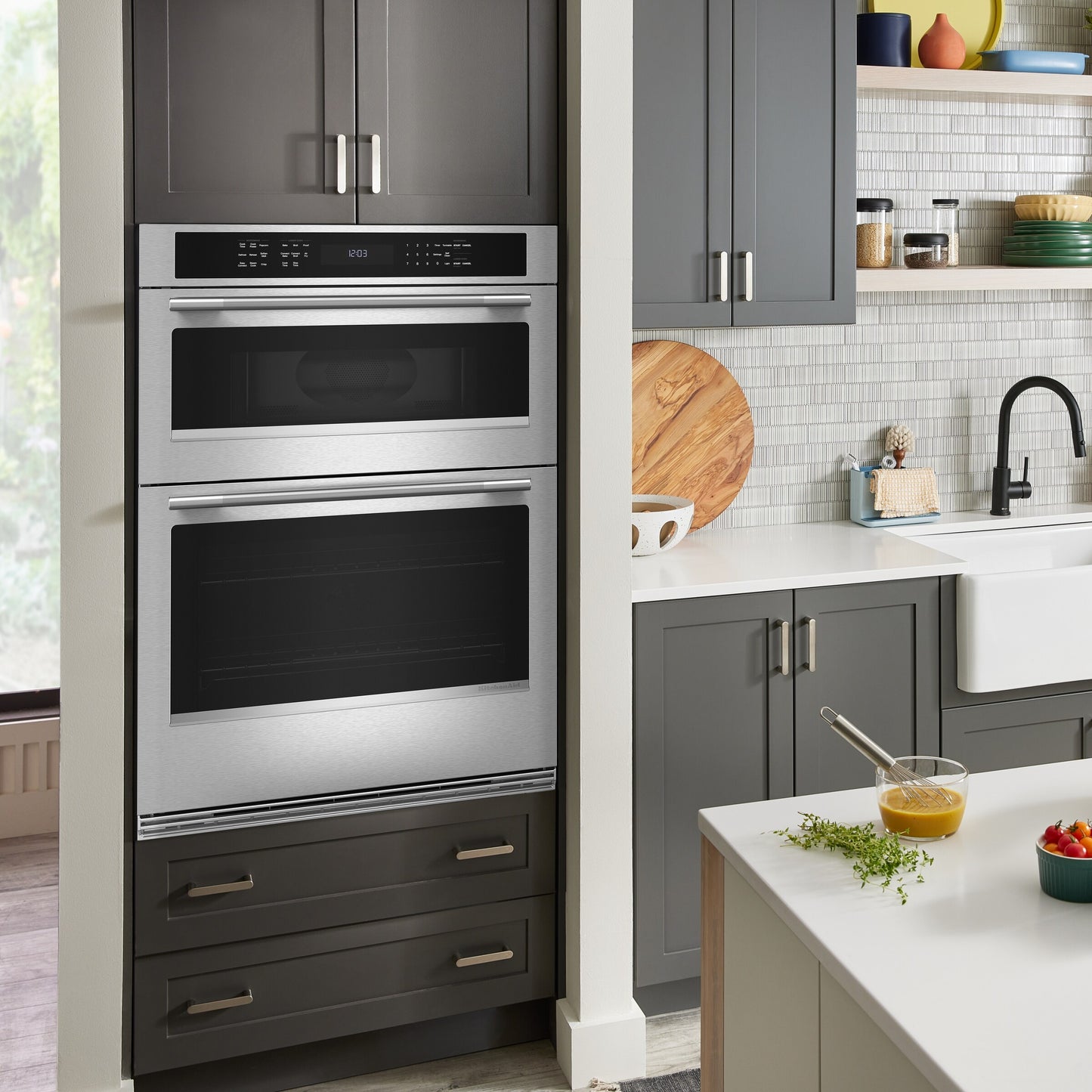 30-inch Electric Combo Wall Oven with No Preheat Air Fry Mode - PrintShield™ Finish