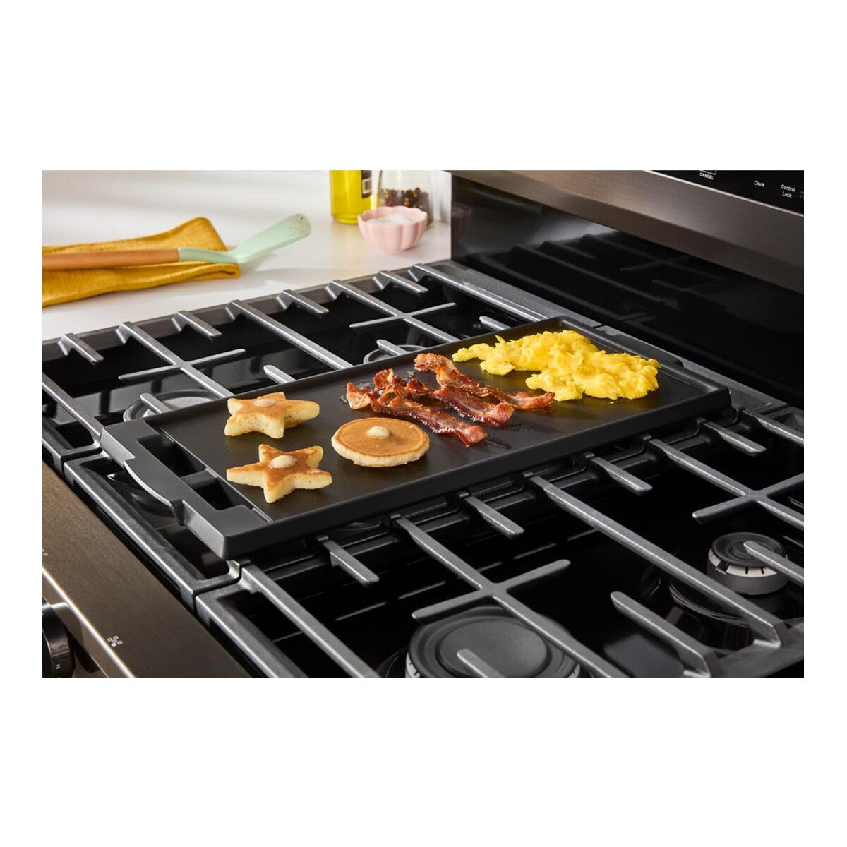 30-inch Gas Range with Air Cooking Technology, No Preheat Air Fry and Air Baking and Self Clean