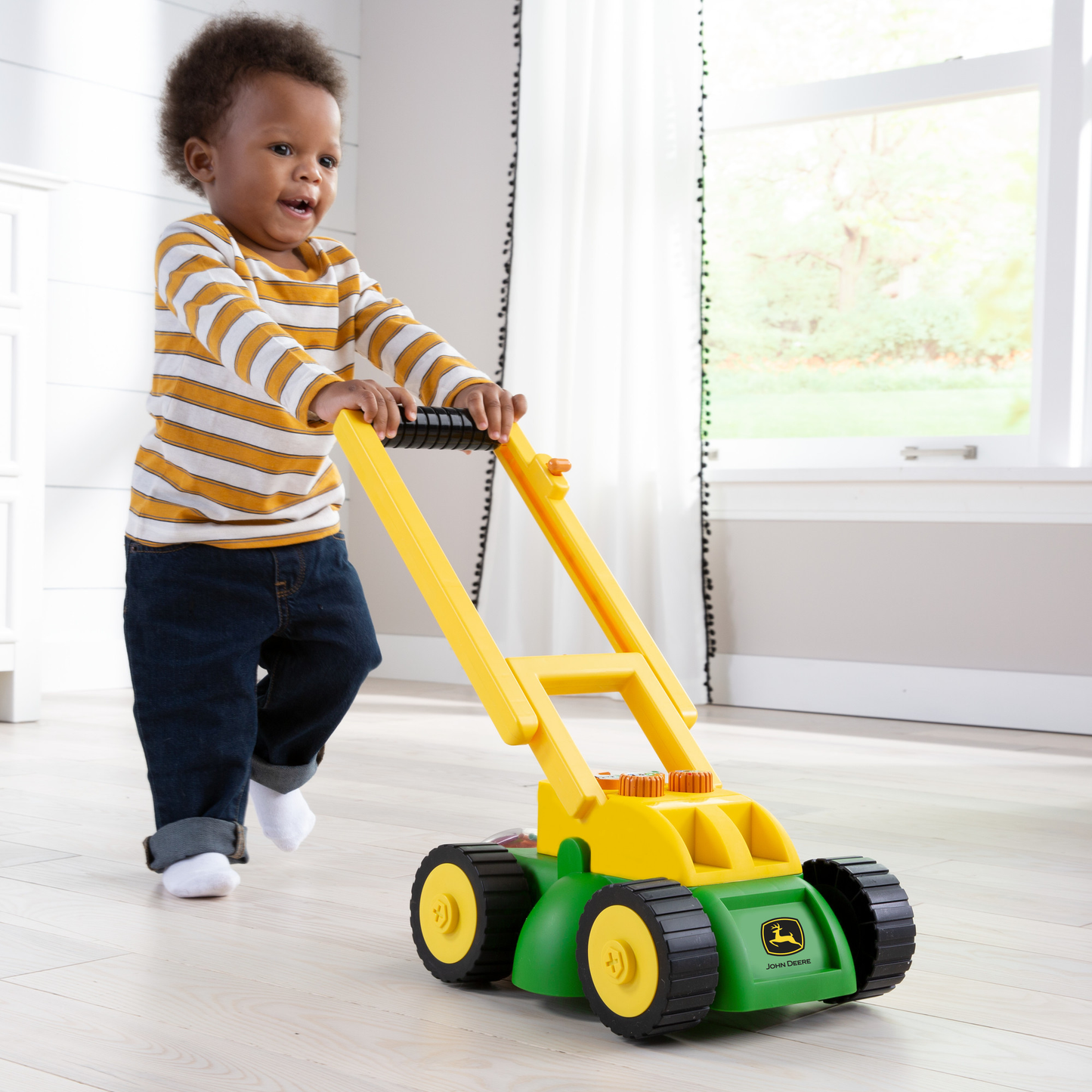 ERTL John Deere Real Sounds Lawn Mower