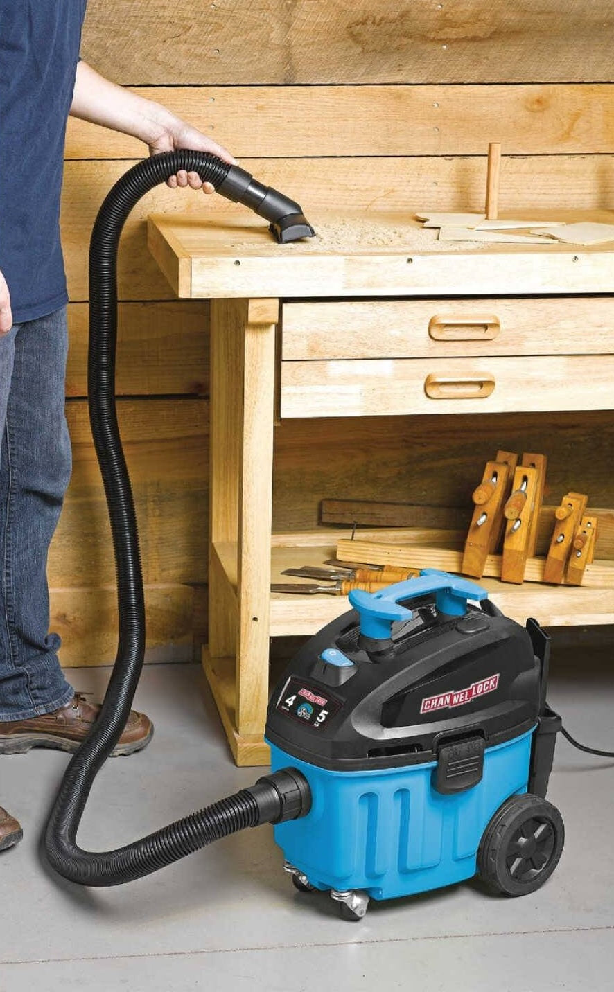 Channellock 5.0-Peak HP Contractor Wet/Dry Vacuum, 4 Gallon