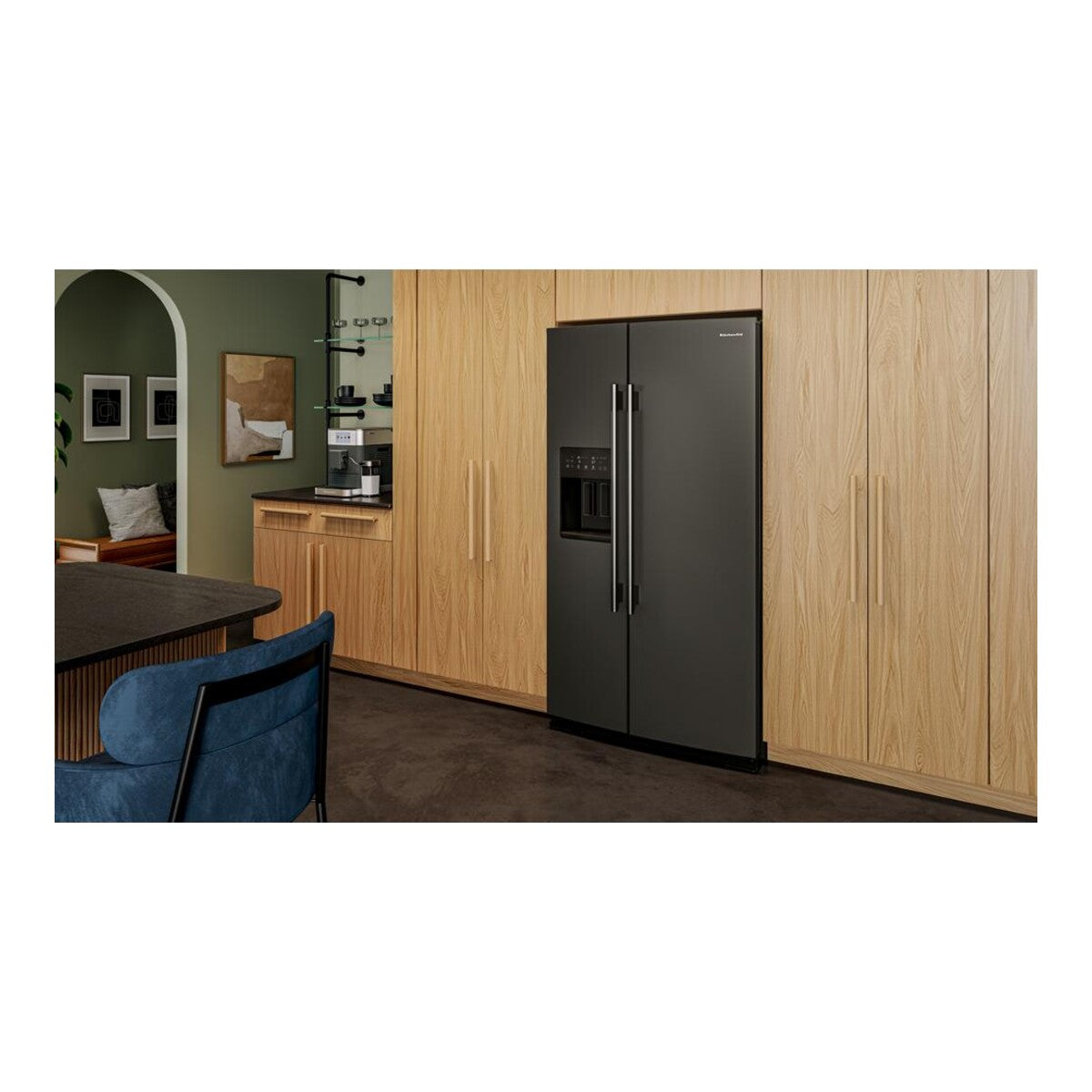 20.8 Cu. Ft. 36-Inch Counter-Depth Side-by-Side Refrigerator with Exterior Ice and Water Dispenser in Black Ore
