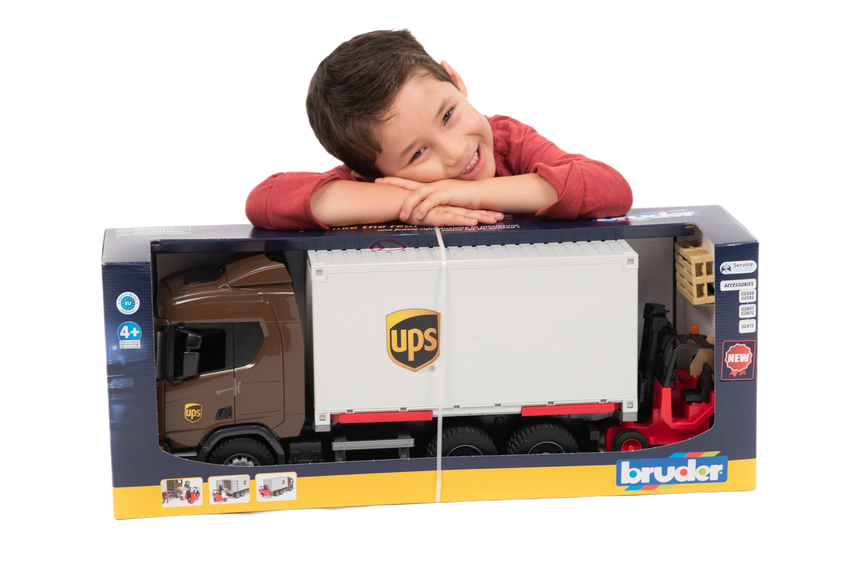 Bruder Scania Super 560R UPS Truck with Forklift Toy – Hartville Bruder Scania Super 560R UPS Truck with Forklift Toy – Hartville