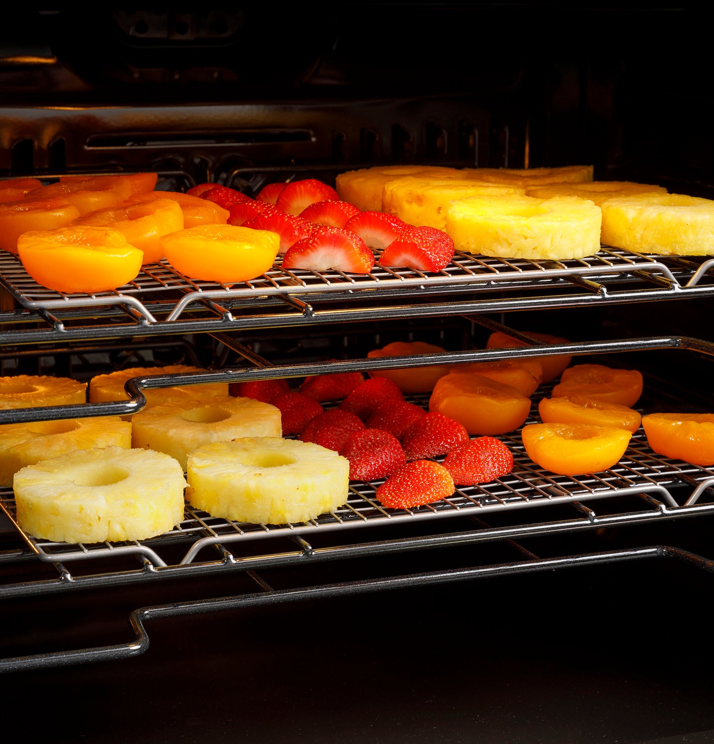 CAFÉ™ 30" Smart Built-In Convection Single Wall Oven in Platinum Glass