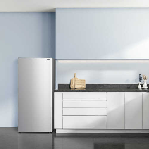6.8 CF Convertible Upright Freezer, Garage Ready, ESTAR