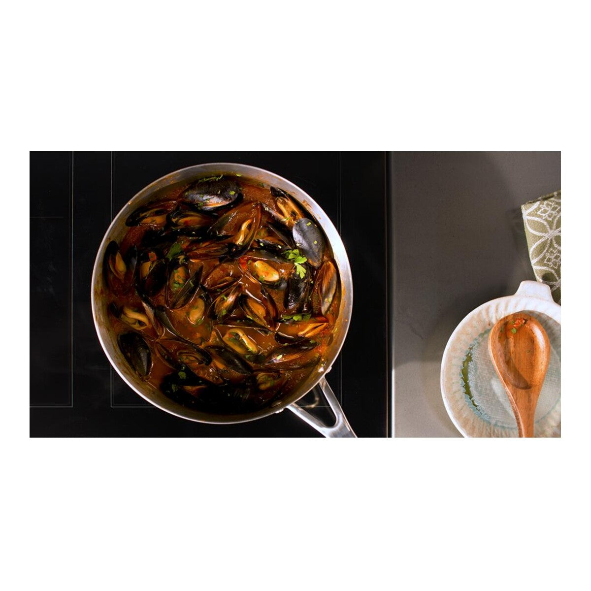 36-Inch 6-Element Induction Freestanding Commercial-Style Range with Air Fry