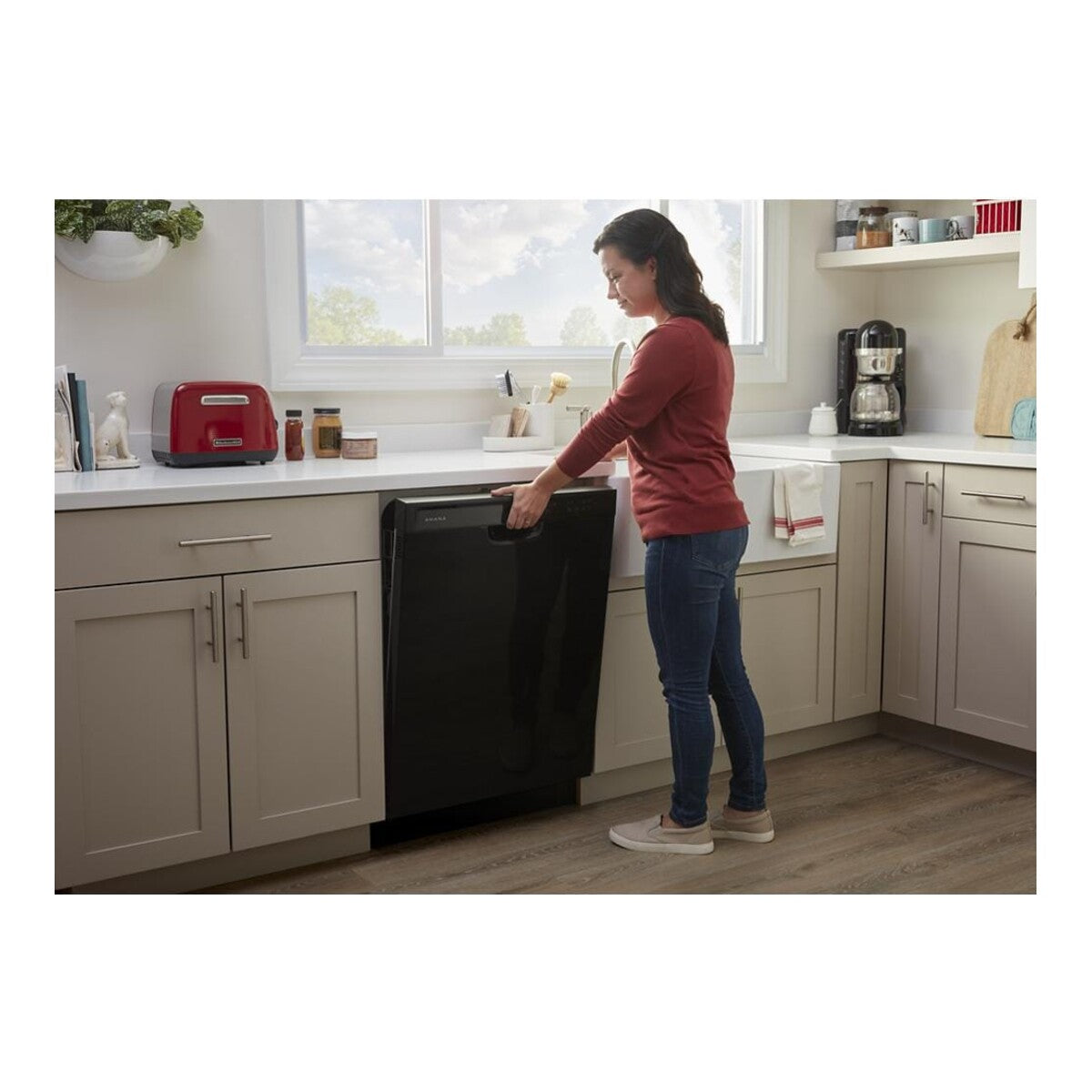 36-inch Wide Side-by-Side Refrigerator with Dual Pad External Ice and Water Dispenser - 25 Cu. Ft.