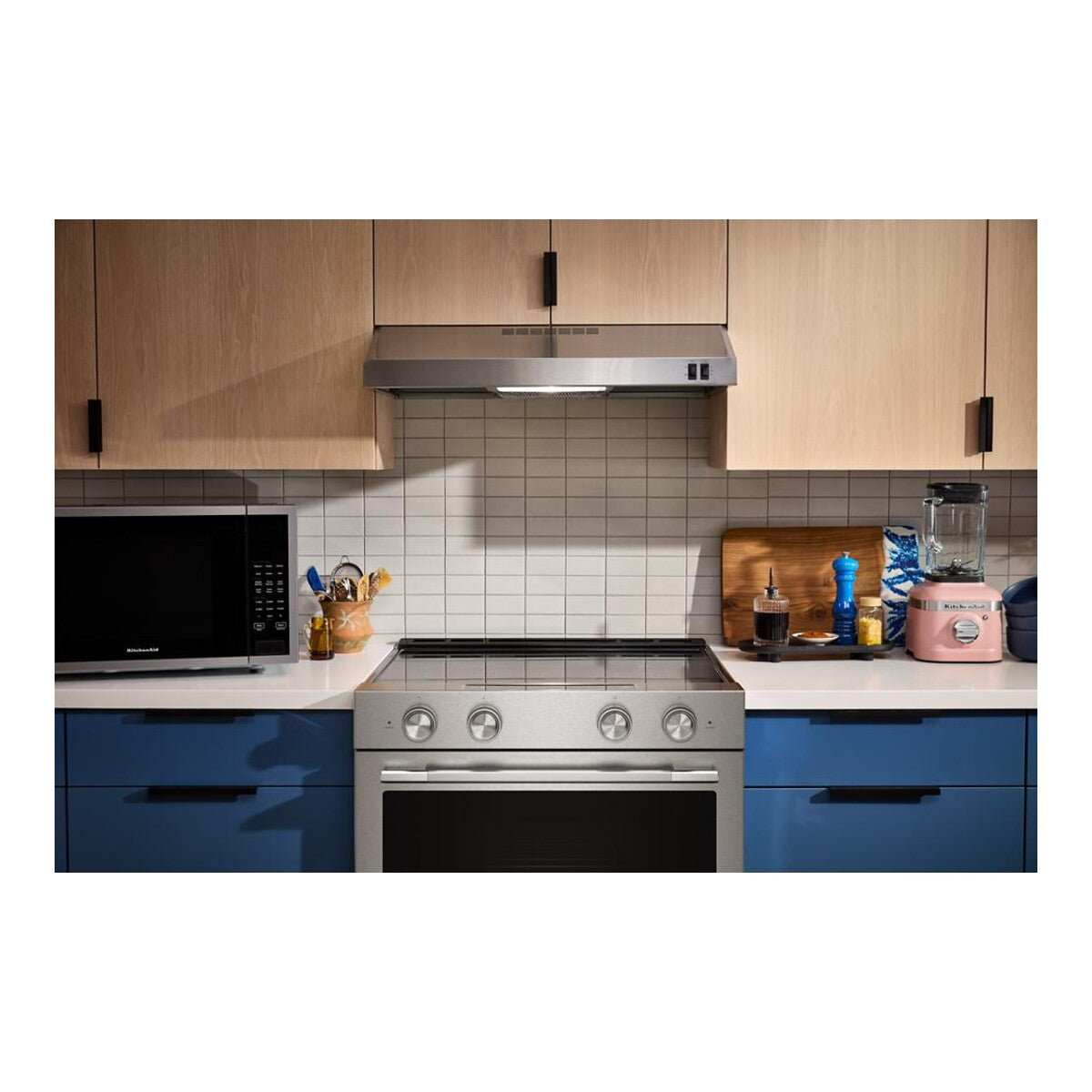 Smart Low Profile Microwave Hood Combination with Dual Fan Ventilation