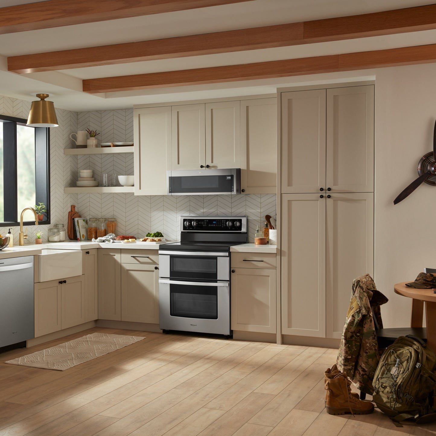 6.7 Cu. Ft. Electric Double Oven Range with True Convection