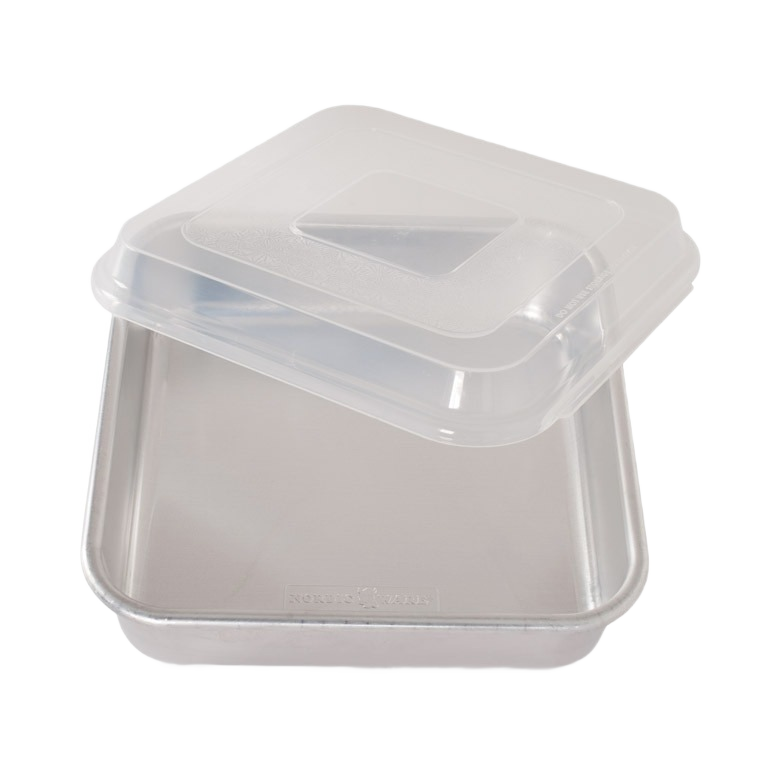 Square metal cake pan with clear BPA-free lid for baking and kitchenware use under $50