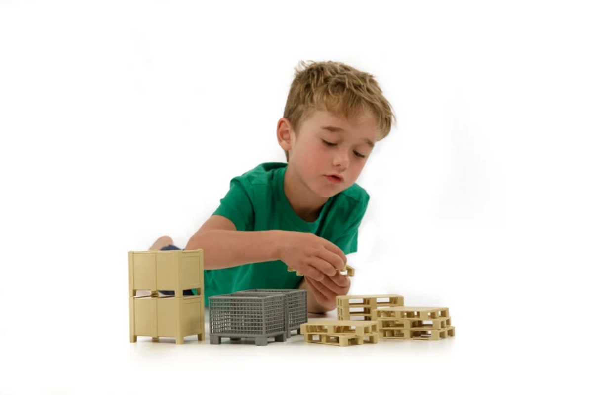 Bruder Logistics Set