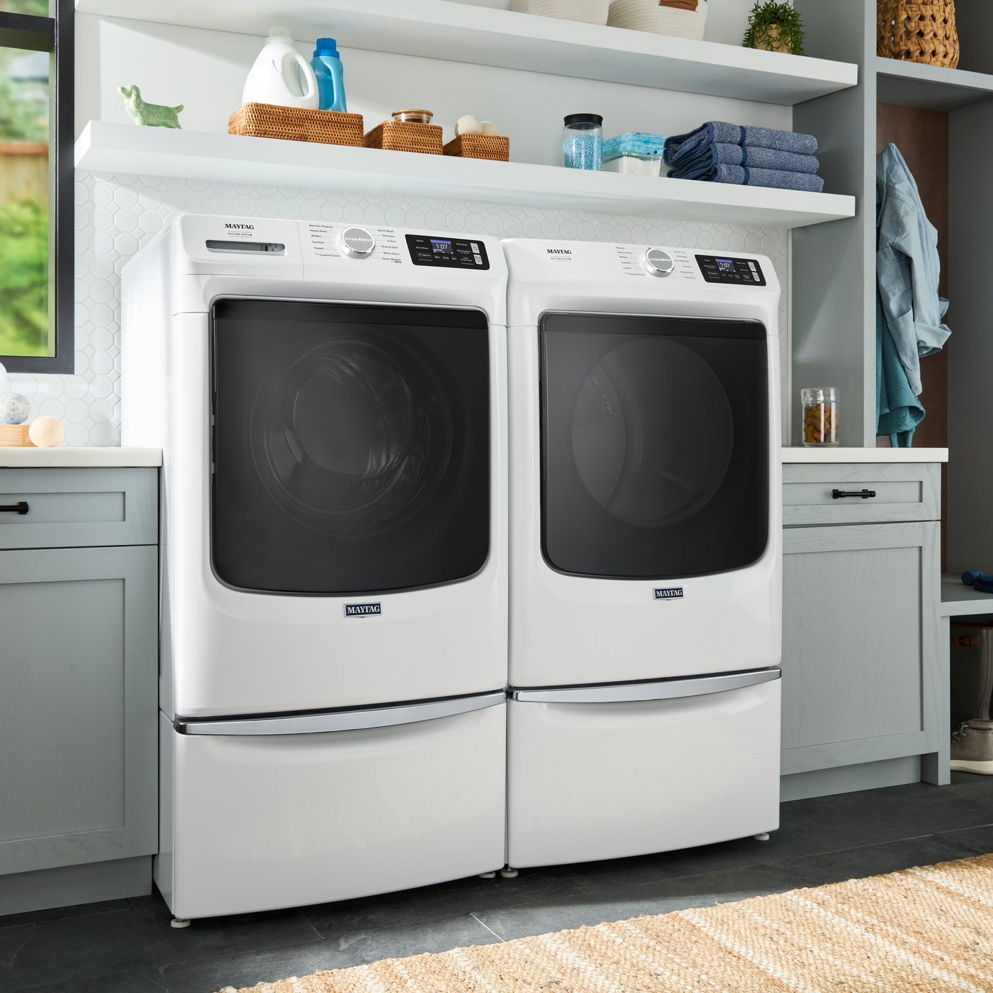 Smart Pet Pro Front Load Gas Dryer - 7.4 CU. FT.