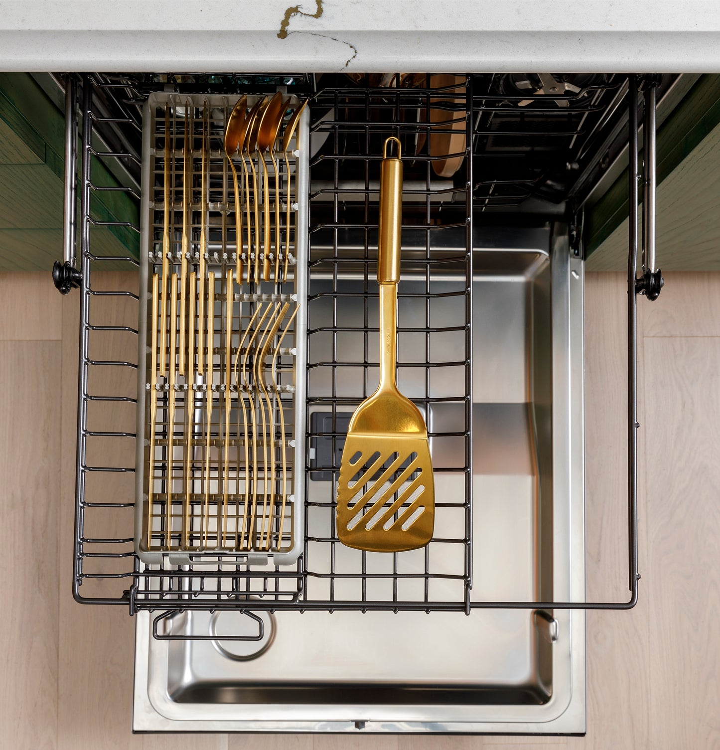 CAFÉ™ CustomFit ENERGY STAR Stainless Interior Dishwasher with Ultra Wash & Dry, 42 dBA