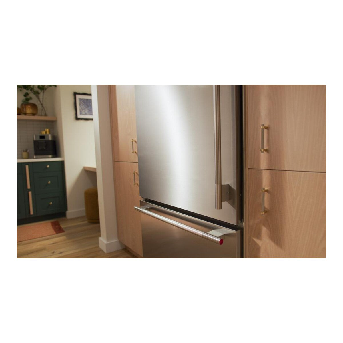 20.8 Cu. Ft. 36-Inch Built-In Bottom Mount Refrigerator with Right Door Swing and Signature Platinum Interior in PrintShield® Stainless Steel
