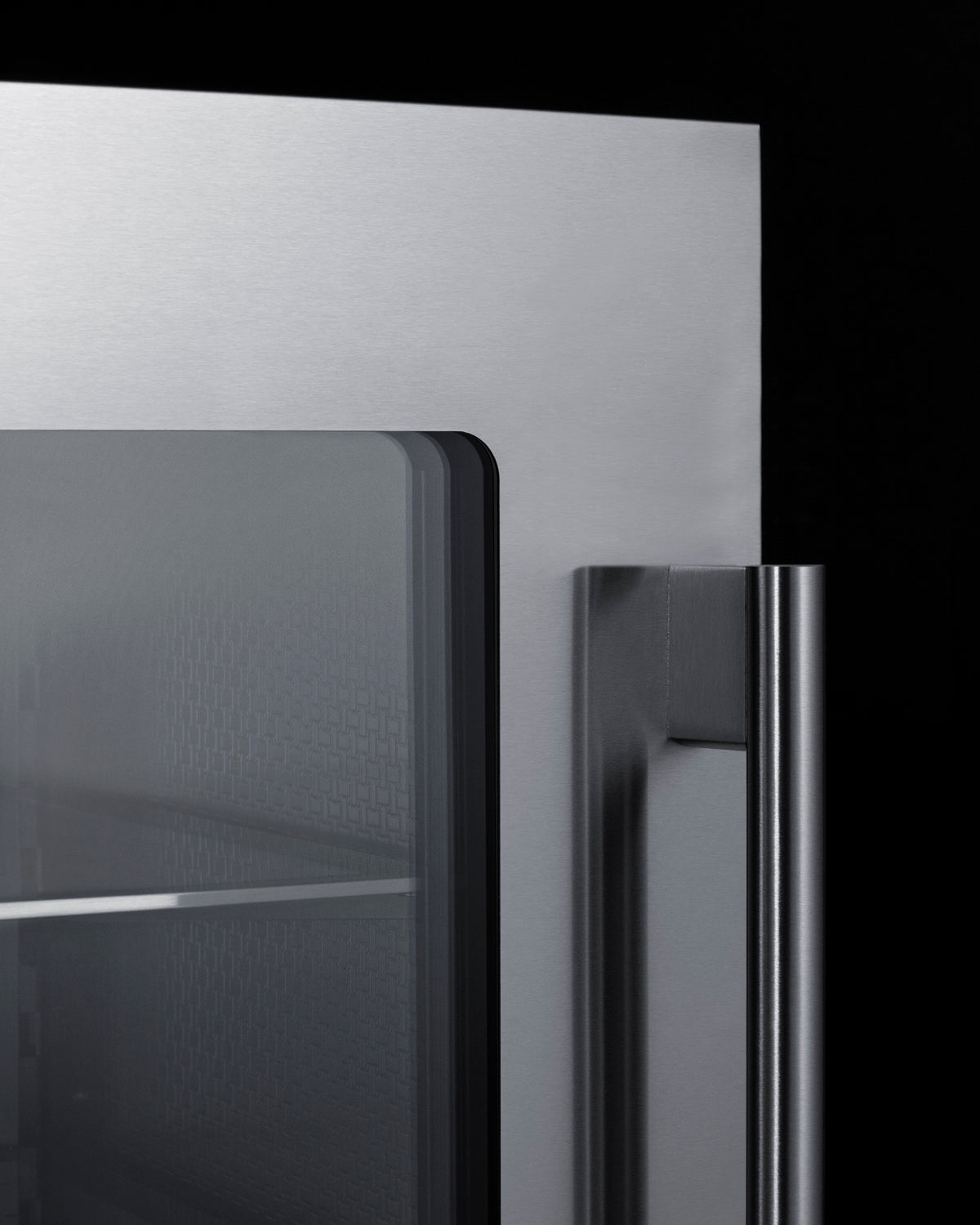 24" Wide Built-In Beverage Center