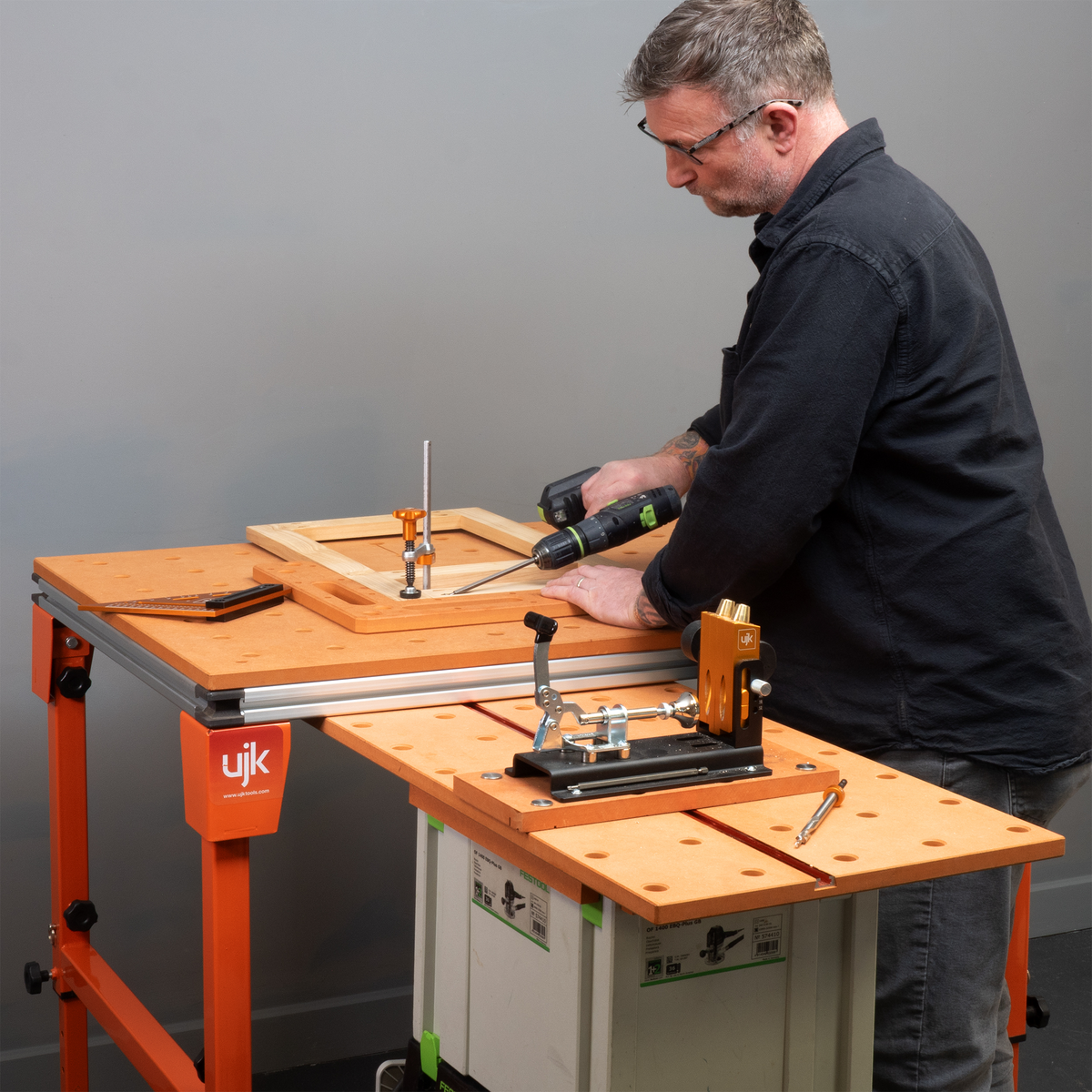 UJK Multifunction Table