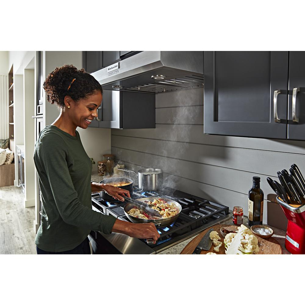 30" 585 CFM Motor Class Commercial-Style Under-Cabinet Range Hood System